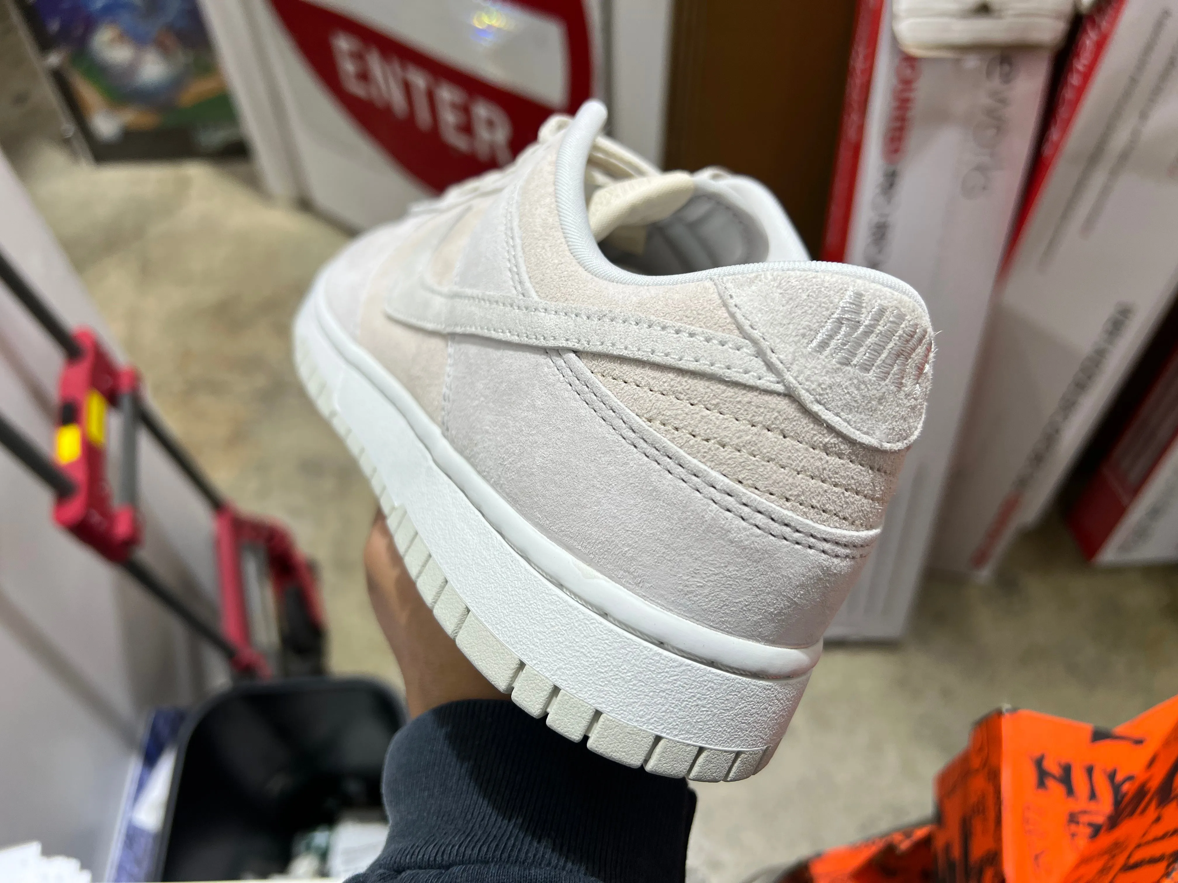 Nike Dunk Low Retro PRM - Vast Grey